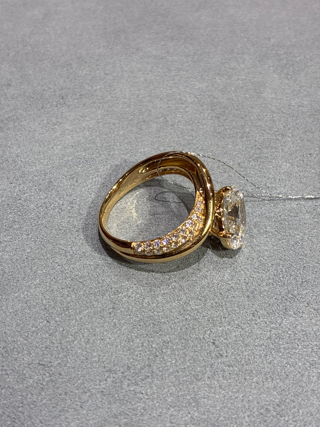 For Michelle,East West style,Oval 3.06ct D VVS2 side stone 0.445ct