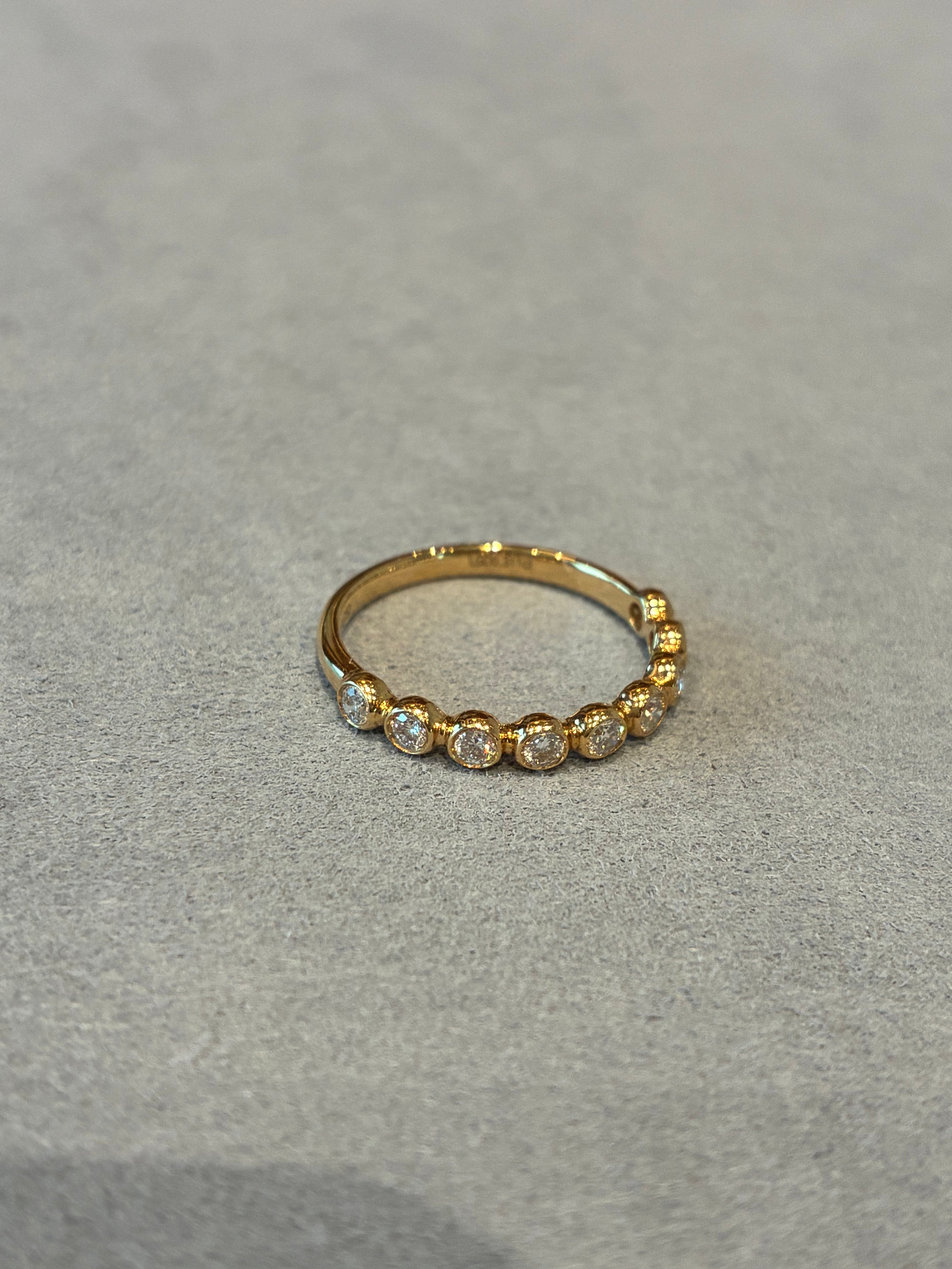 Half Band 18K Yellow Gold Side Stone 2.083ct/7p