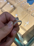 For ♥️，18k ring,main stone 2.045ct side stone 0.83ct