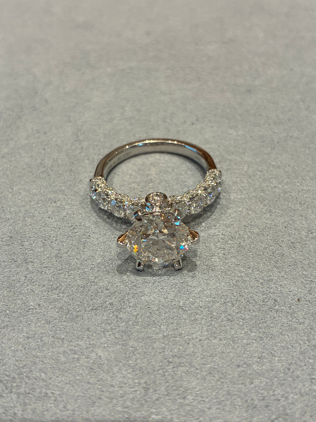 Pave Rings Pt950 White Gold Round Cut 3.33ct G/VS2 Side stone 1.492ct