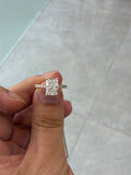 For Sarah,18k white gold.radiant 3ct,side stone 0.48ct /32piece