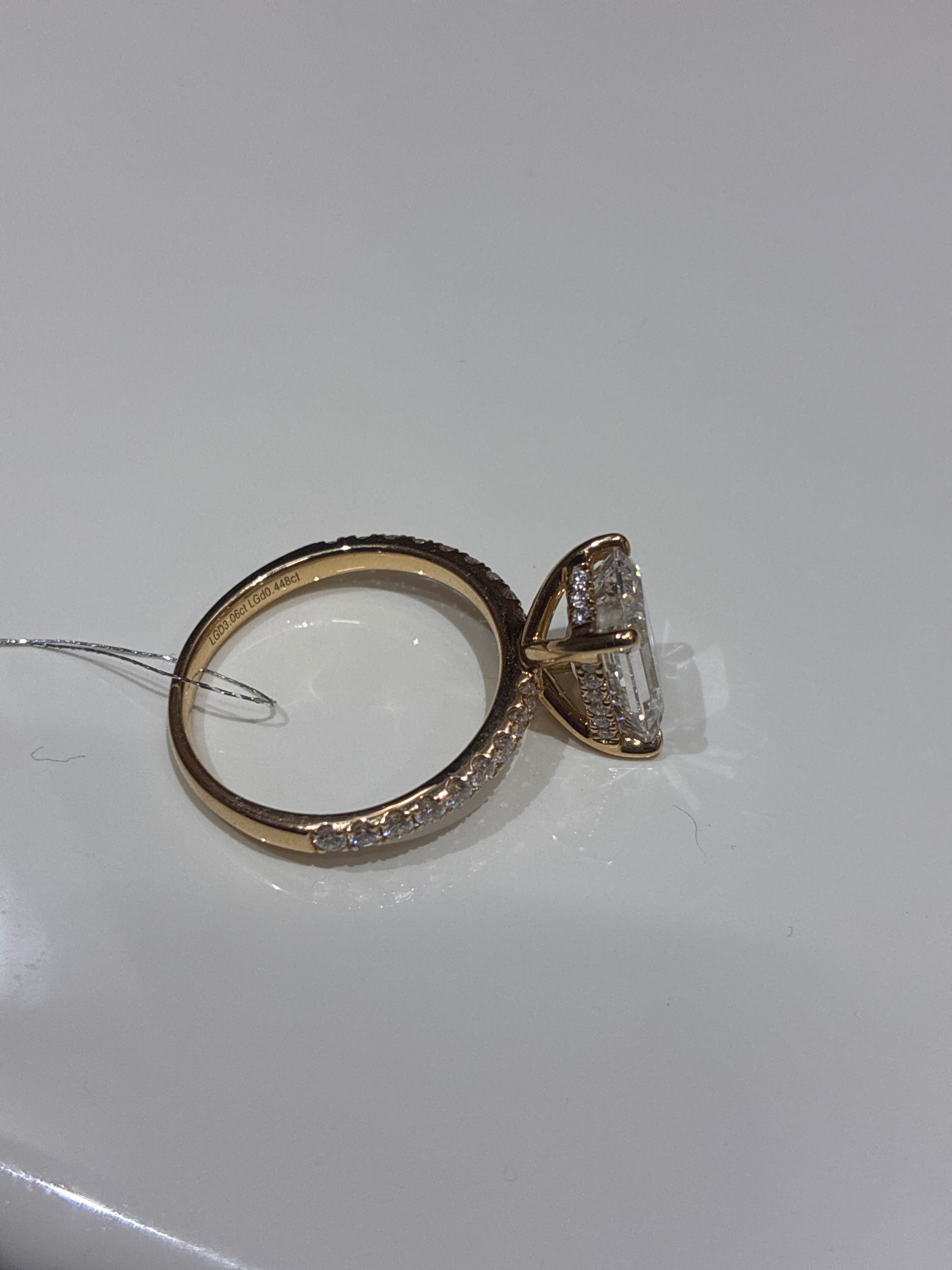 Customize for Lily,14K yellow gold,emerald 3ct E VVS2,hidden halo with plain band