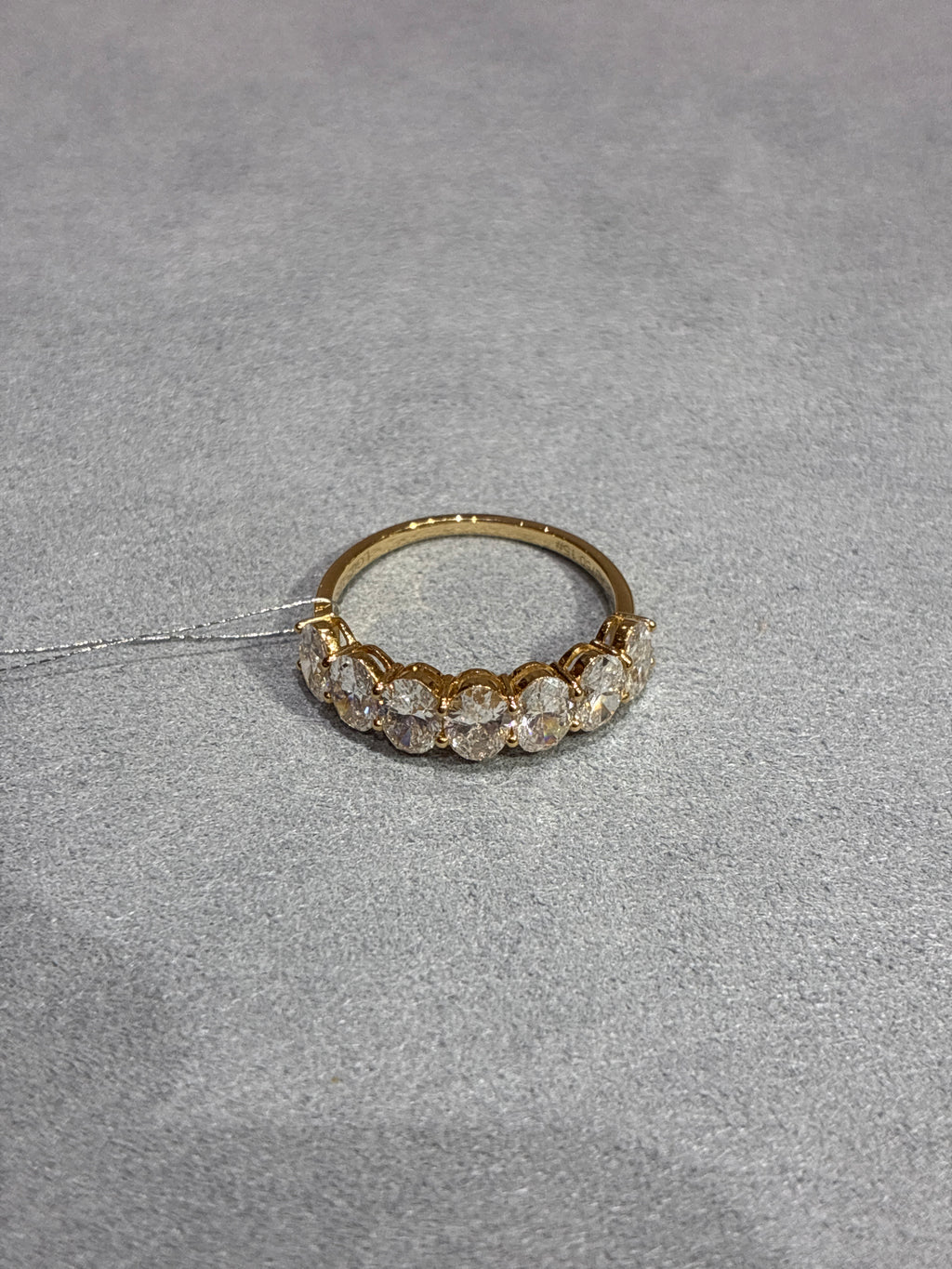 For JannieK,Half eternity band,18 K gold,side stone 2.153ct/7p