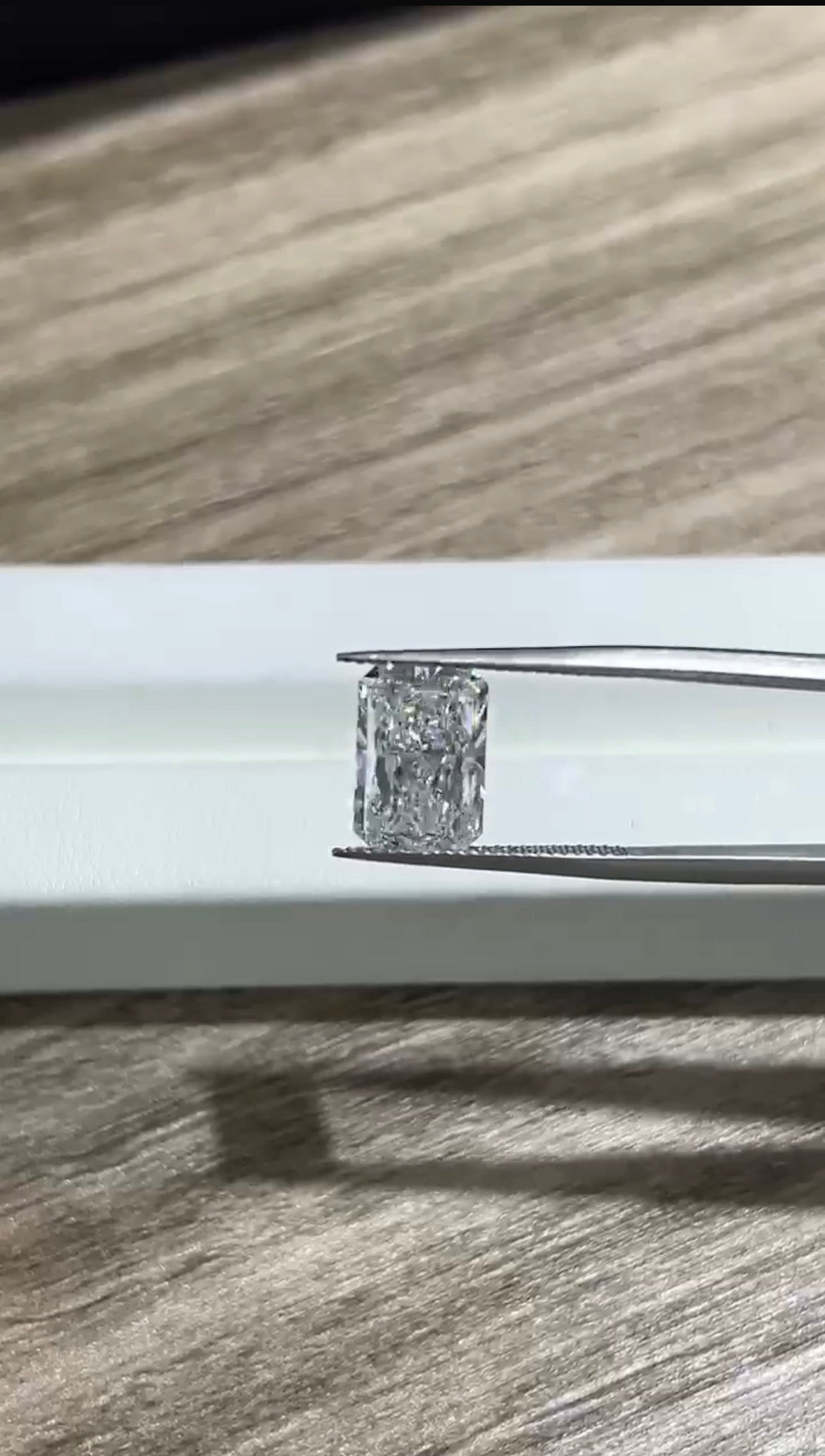 Deposit for Rey,5ct radiant cut