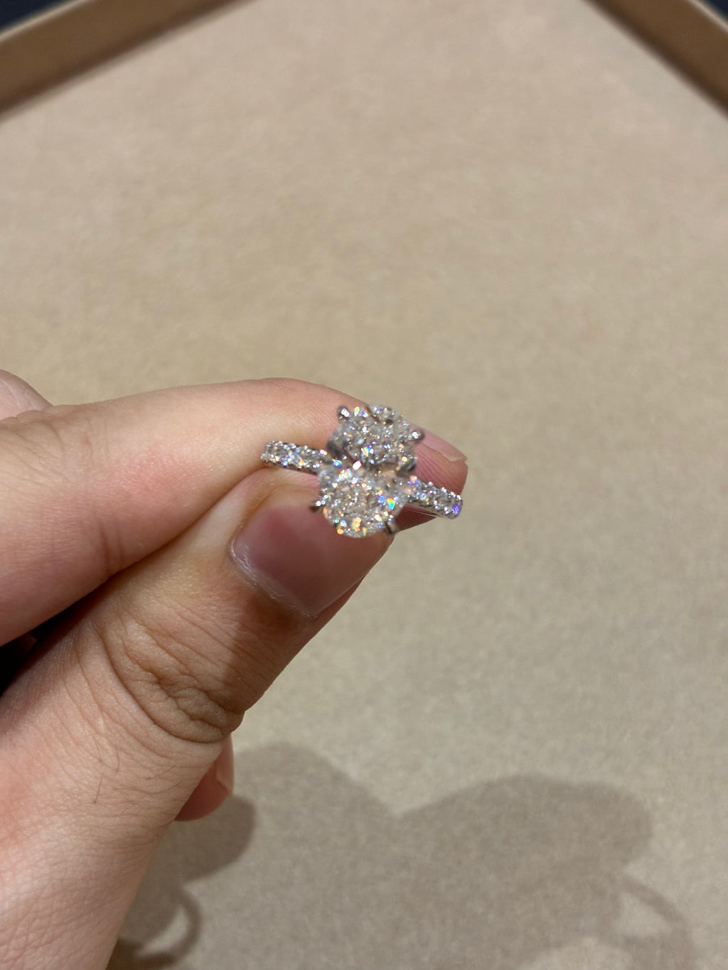 For NataHan,Rings 18K gold,main stone 3.07ct D VVS2,side stone 0.682ct