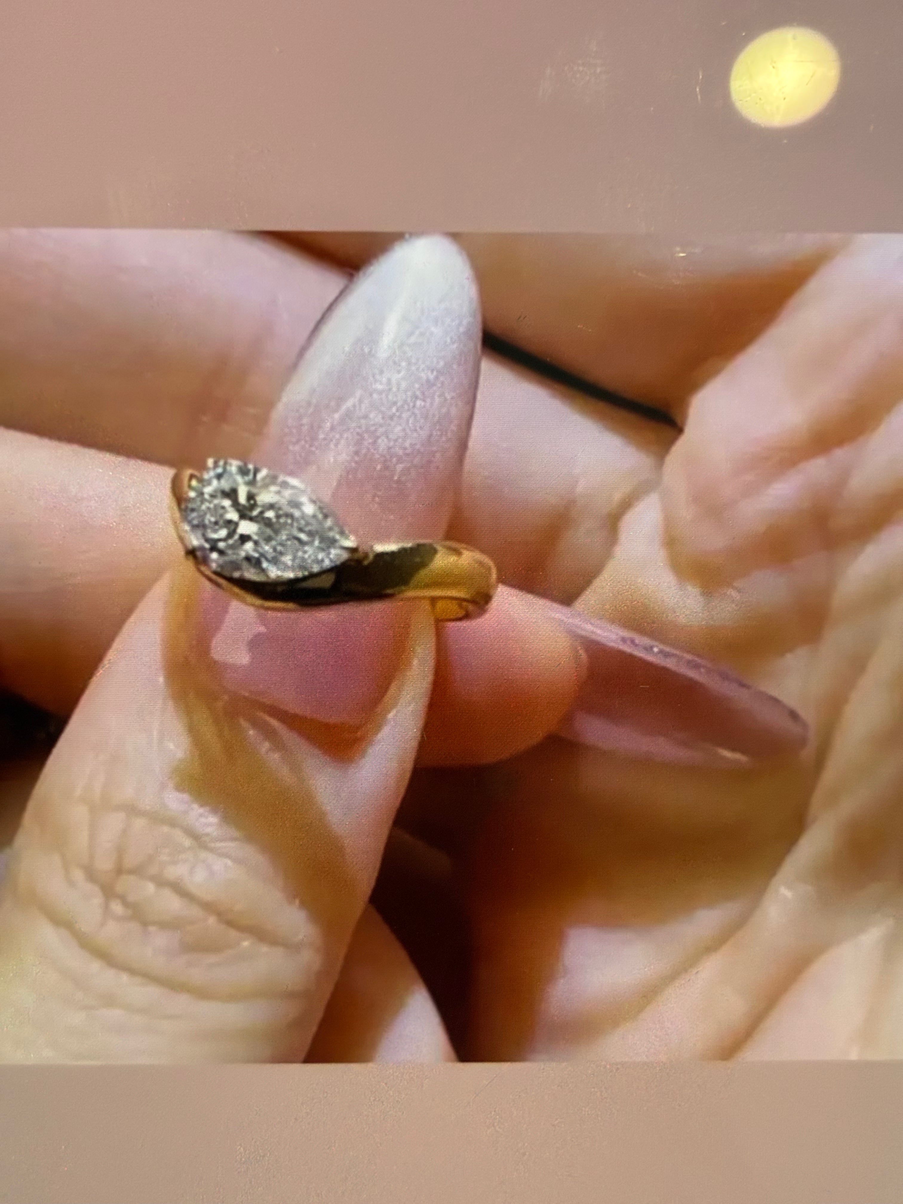 For deewaslike,pinky ring