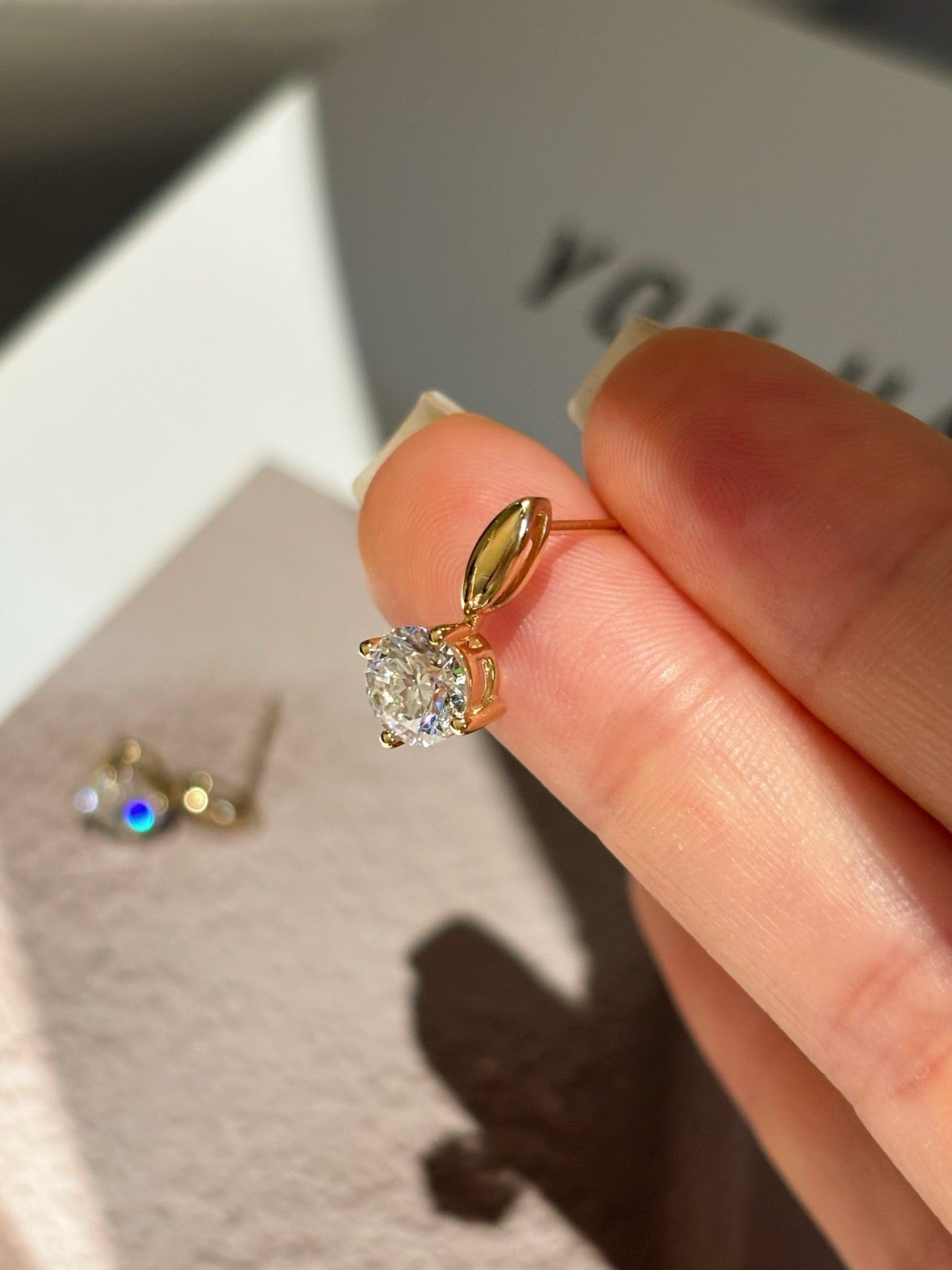 Stud Earrings | Oval Cut 2.023ct/2p |4 Prongs | 18K Yellow Gold