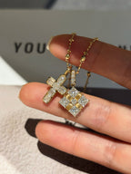 Pendant Only Without Chain     P1:0.5ct/6p    P2:1.55ct/9          18K Yellow Gold/A set