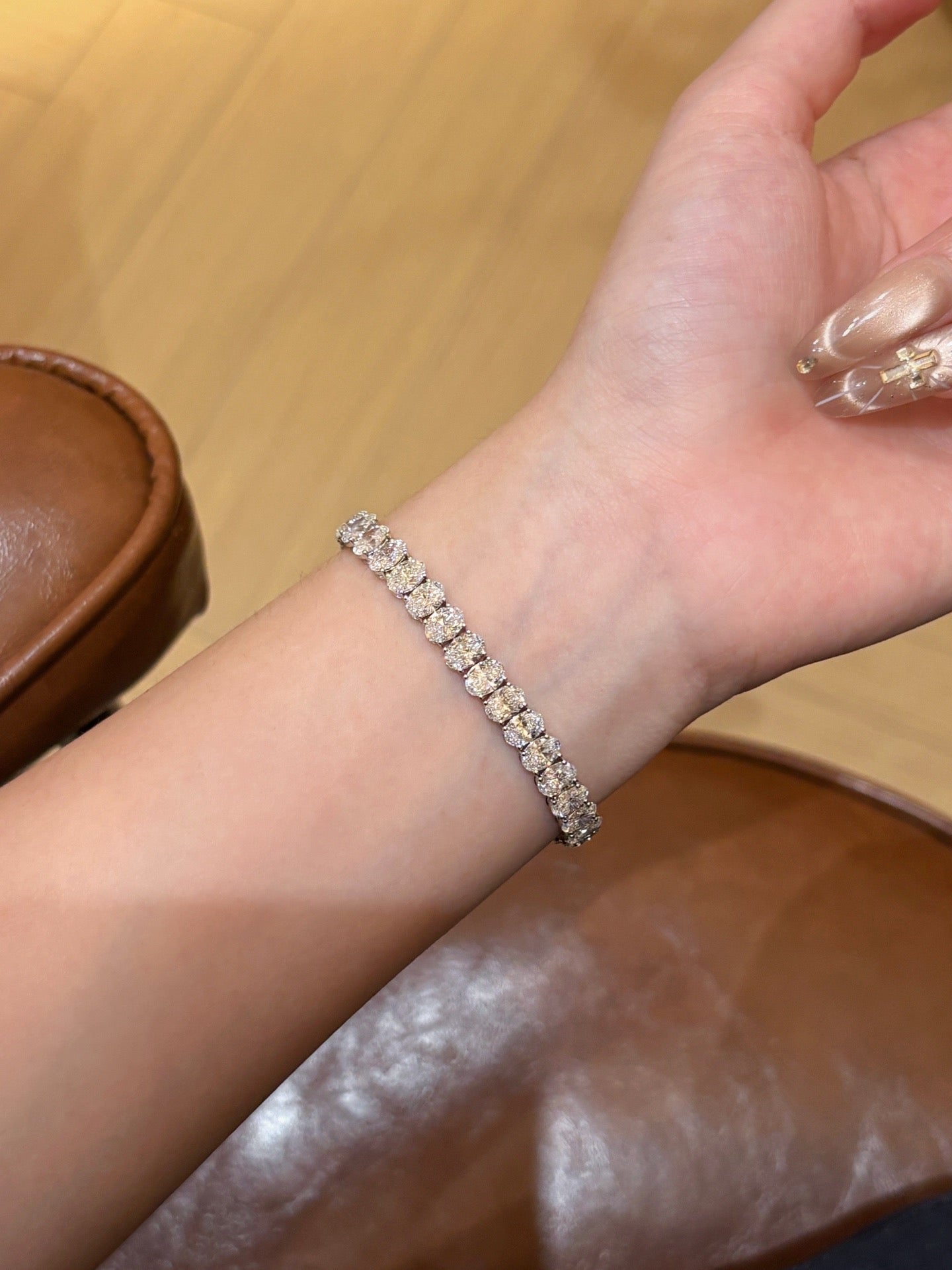 Tennis Bracelet ｜ Oval Cut 0.5ct/p  18.308ct/36p   6.7inches        18K White Gold