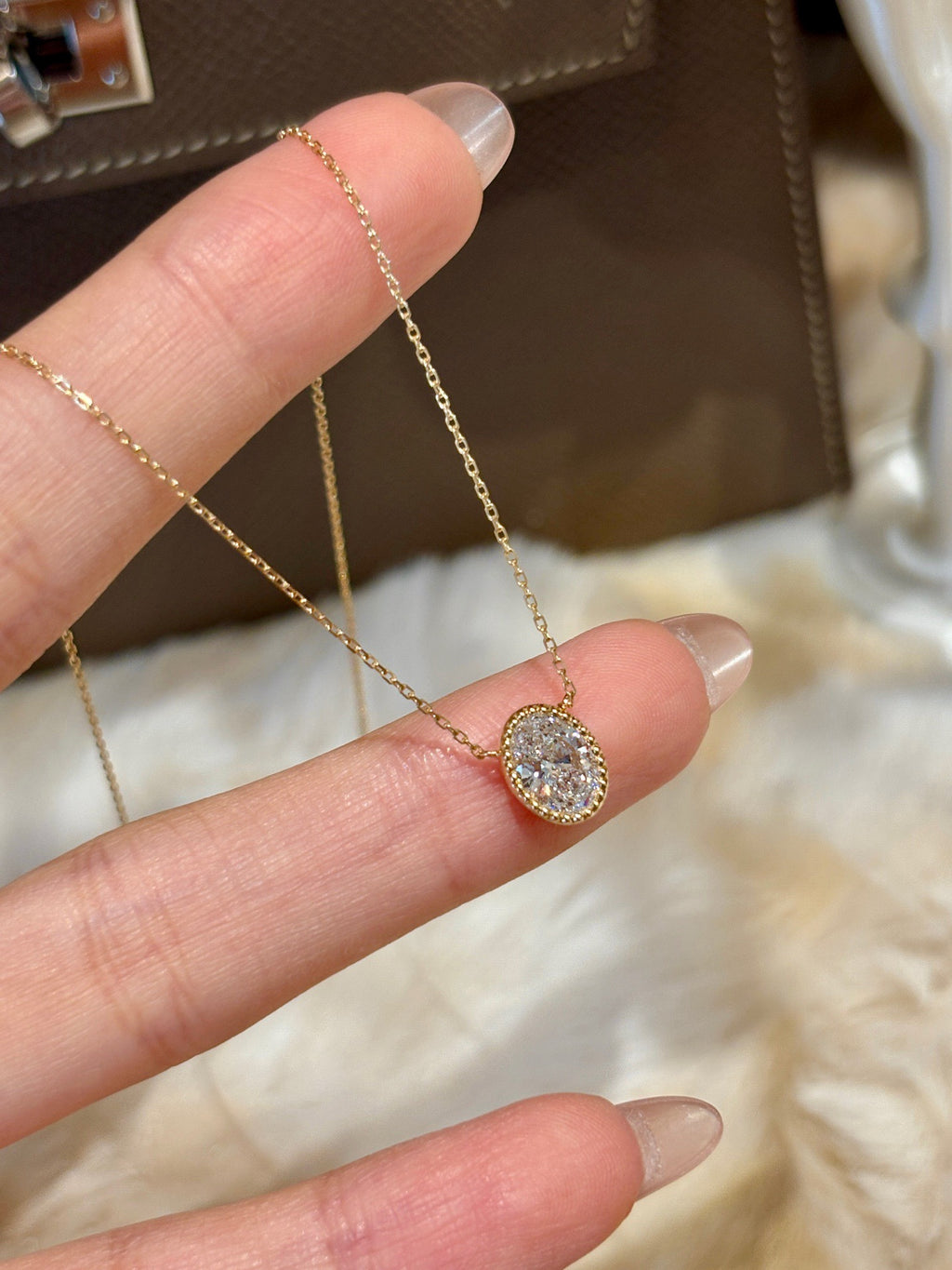 18K Yellow Gold Bezel Set Oval   1.01ct/p Necklace