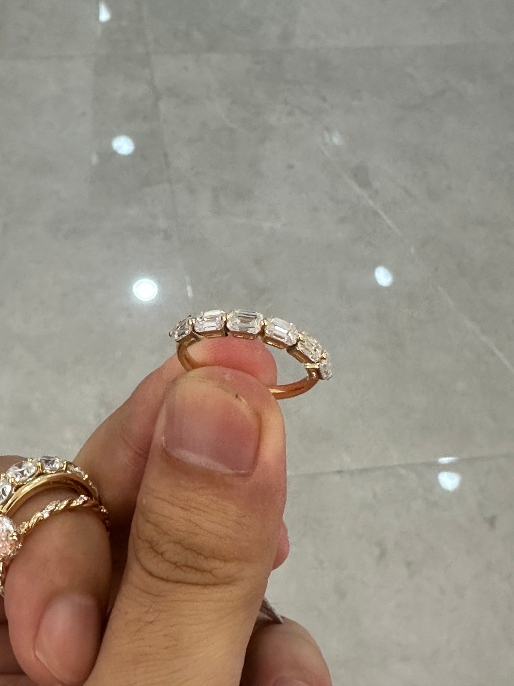 For Bakutaawar,three rings 18k solid gold and lab diamond.First one size 7.5,second one size 8,third one size 8.5